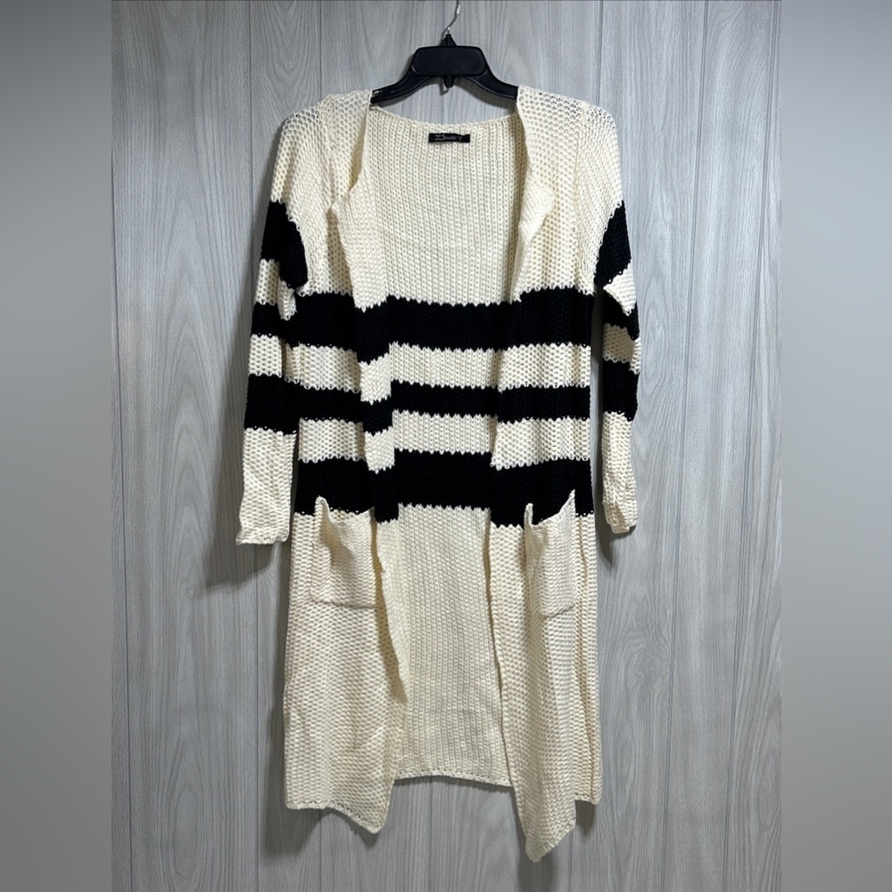 Simplee women’s Striped Knit Open Front Duster Cardigan Size Small